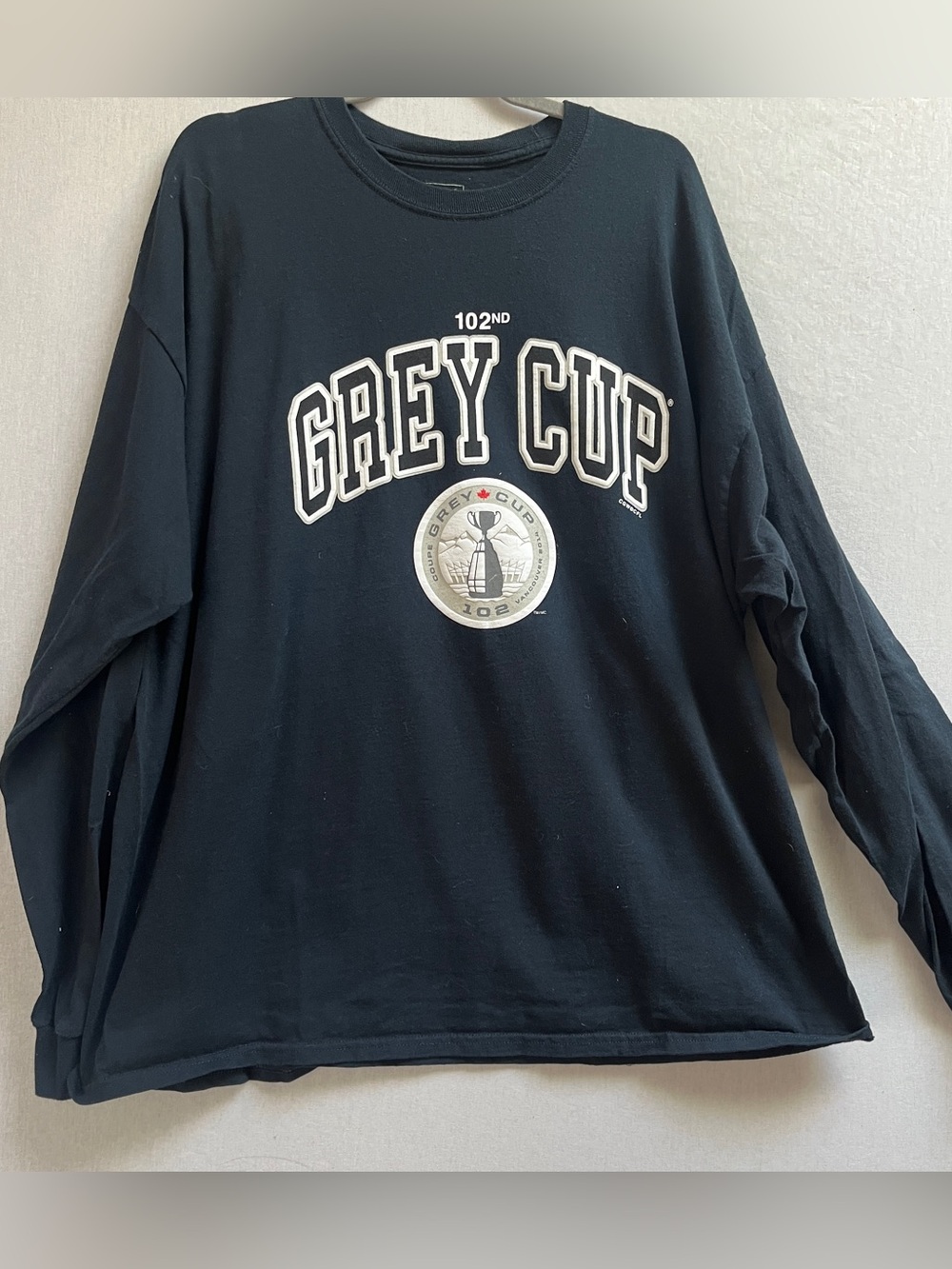 Waves Mens Size 2XL Black 100 Percent Cotton 2014 Grey Cup 102 Graphic Long
